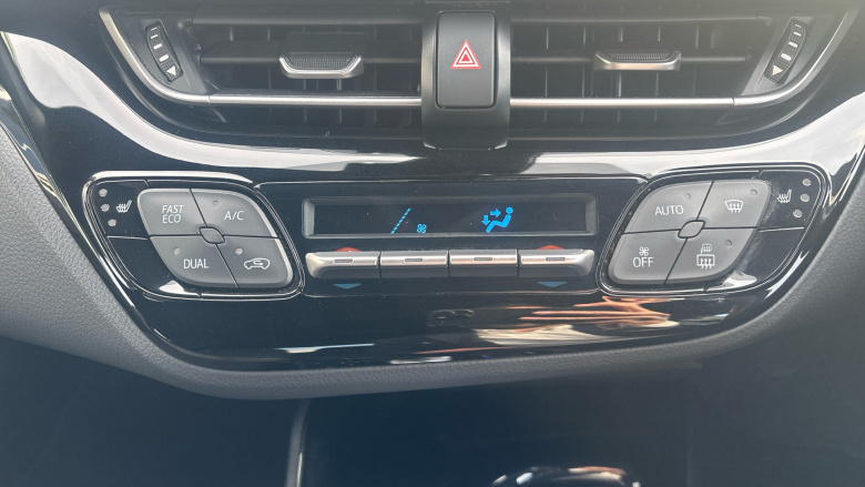 Toyota C-HR 1.8 Hybrid Dynamic 5dr CVT Hybrid Hatchback